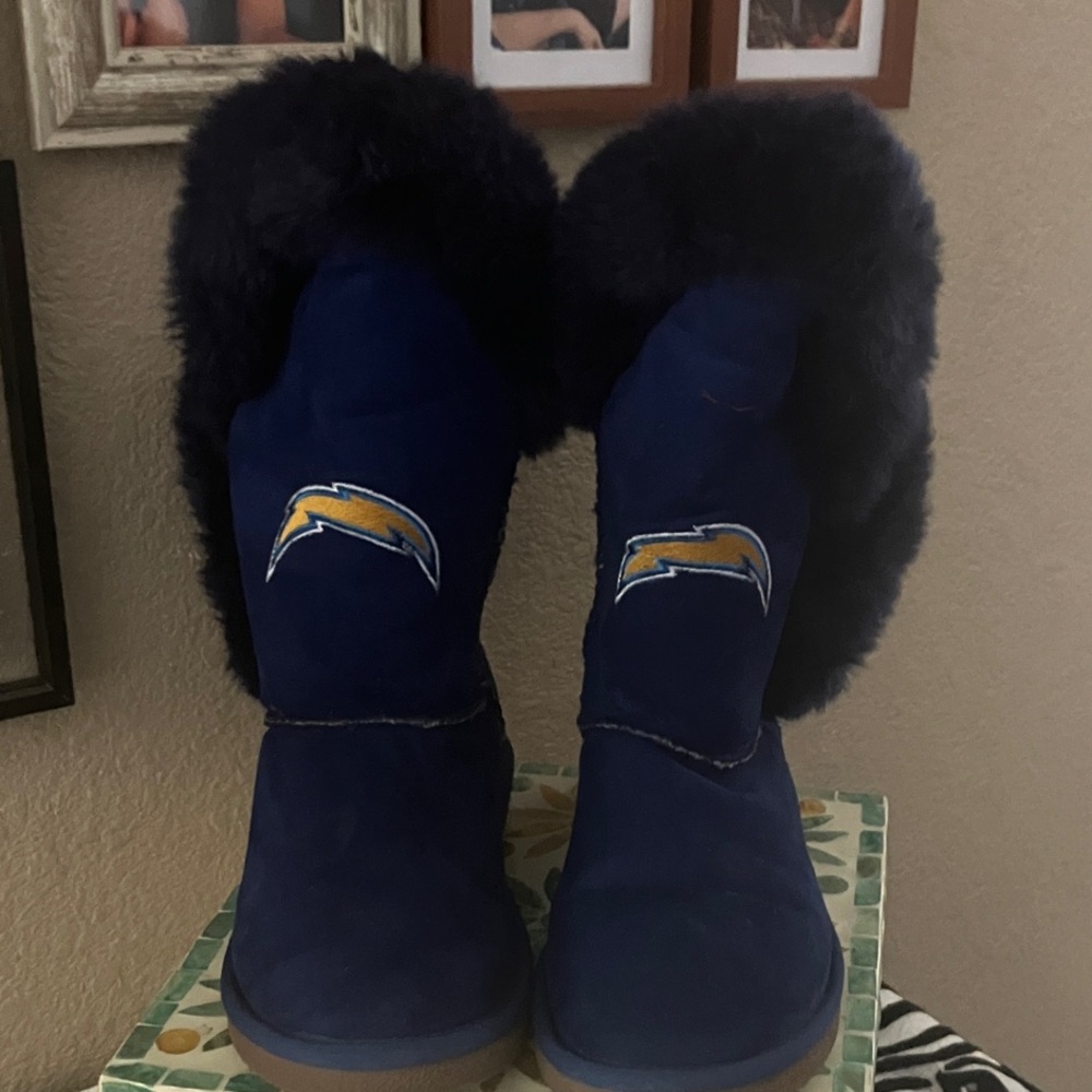 Let’s Go Chargers!!! SD navy blue  shearing Boots with navy faux fur